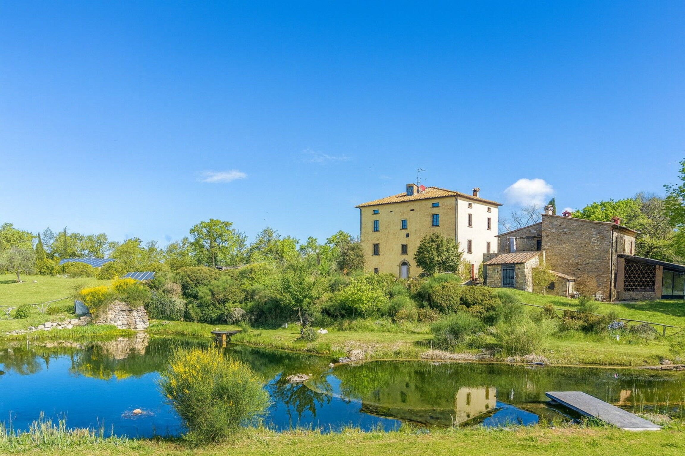 Rural Retreat with Pool in Castelnuovo di Val di Cecina