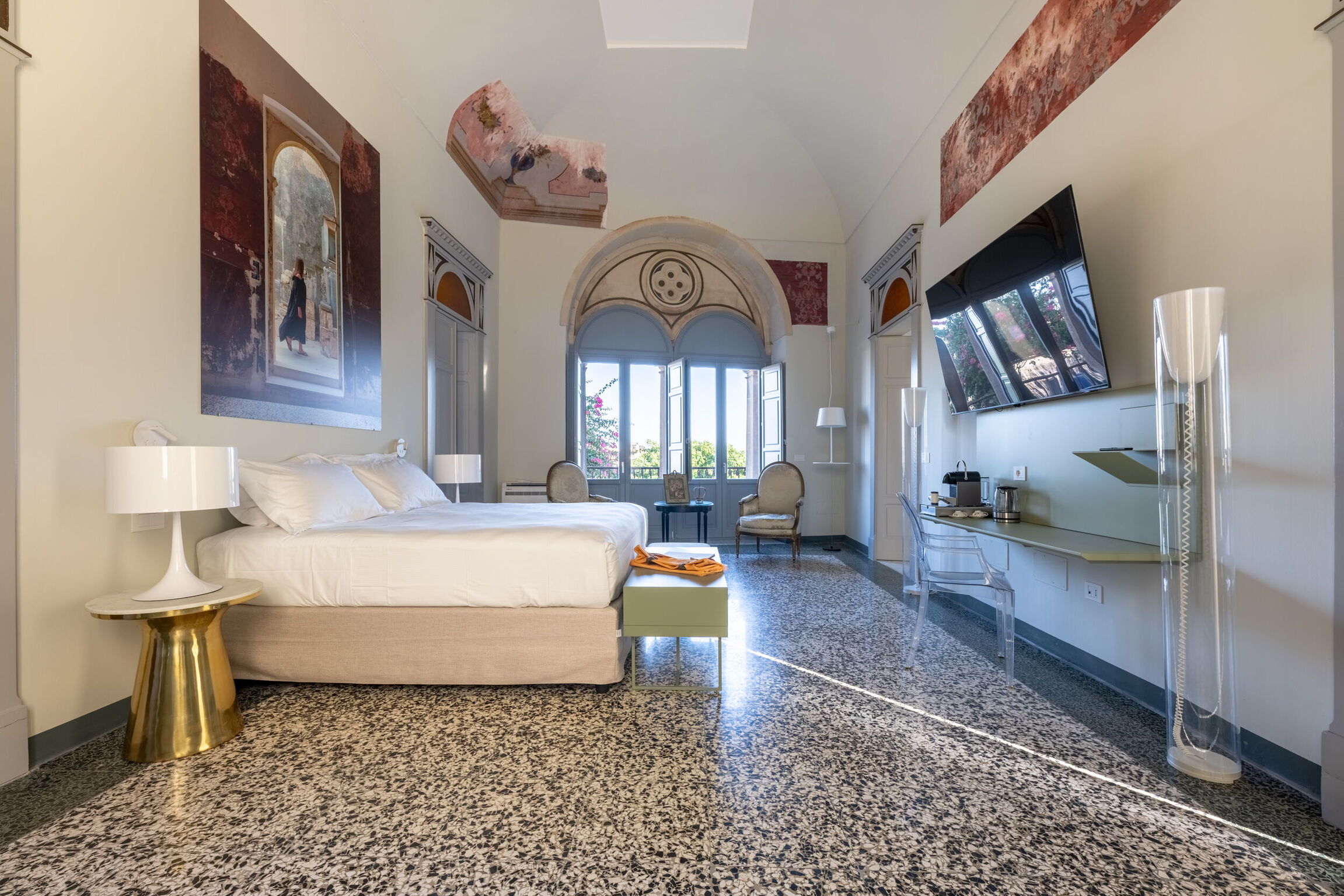 Garden View Two Bedroom Villa in Puglia
