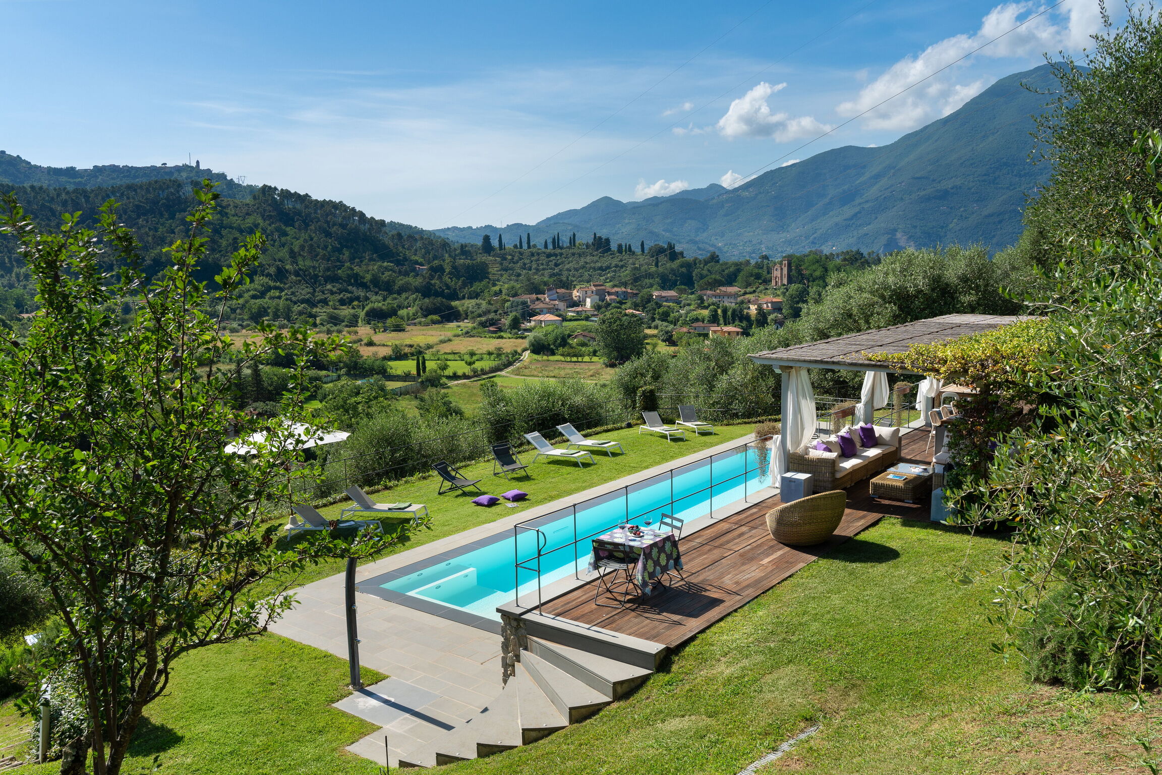Modern Pool Villa in Versilia Tuscany