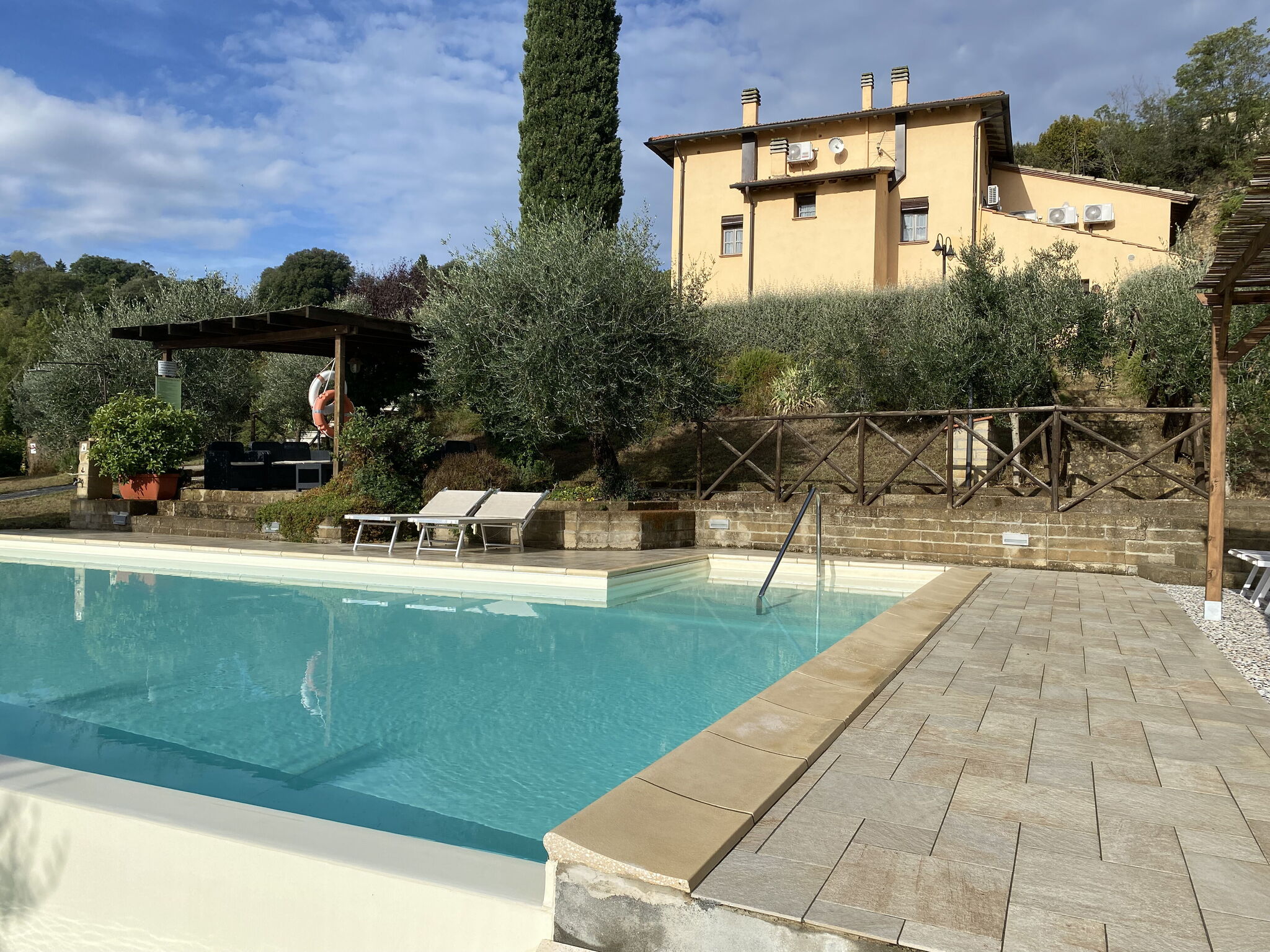 Spacious Seven Bedroom Villa in Tuscany